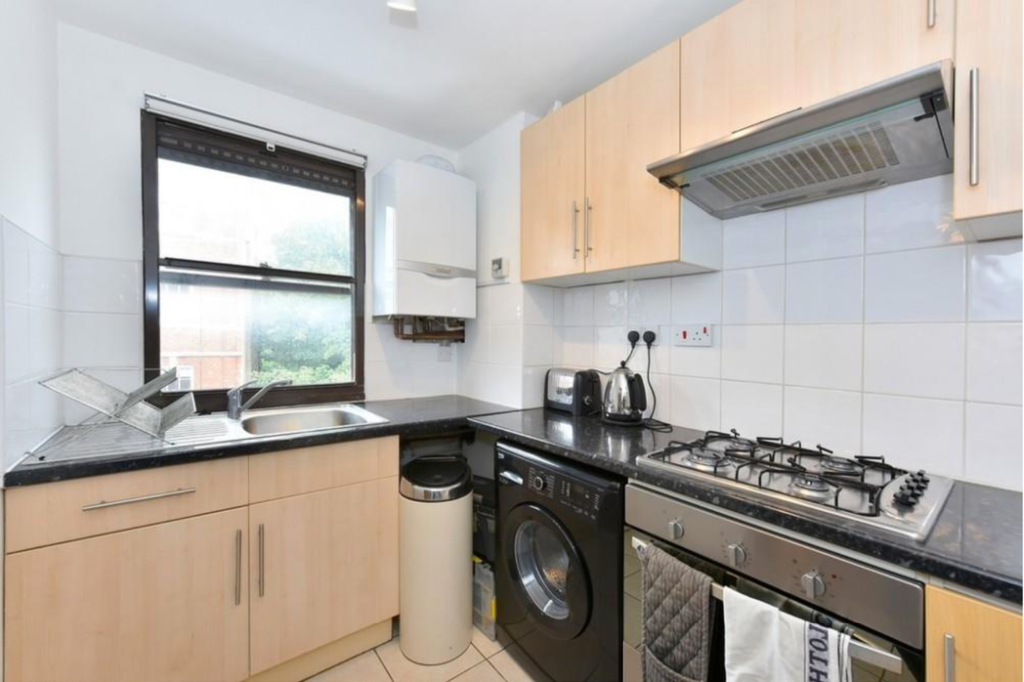 Property photo 3 of 9