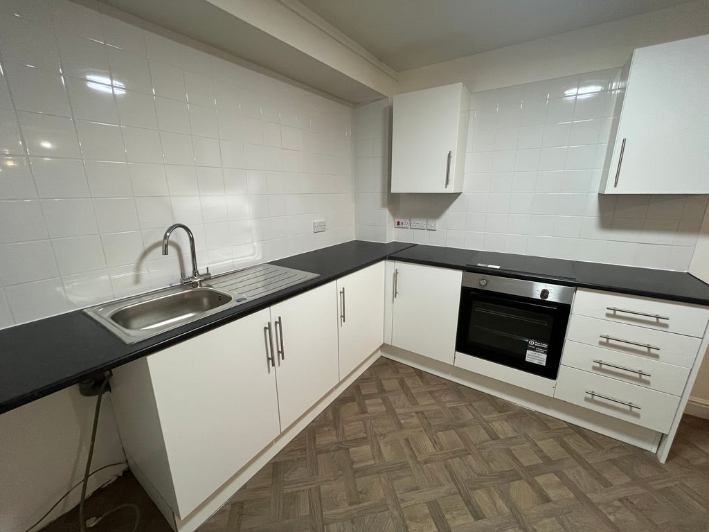 Property photo 2 of 11 Image