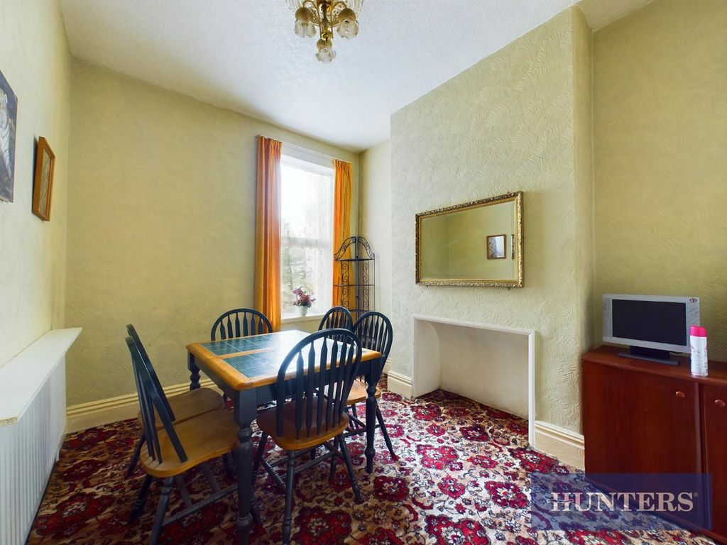 Property photo 3 of 22 Cam03696G0-Pr0427-Still014.Jpg