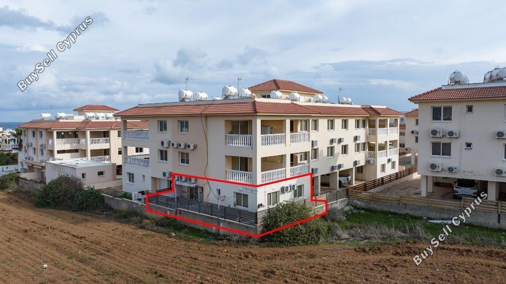 Property photo 1 of 4