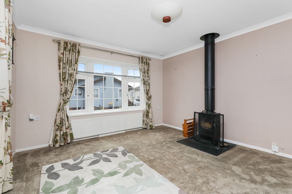 Property photo 2 of 19 Property Image 2