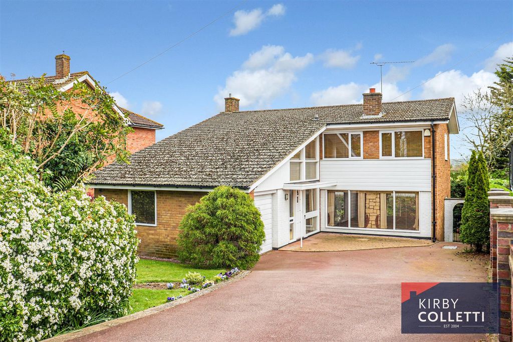 Property photo 1 of 29