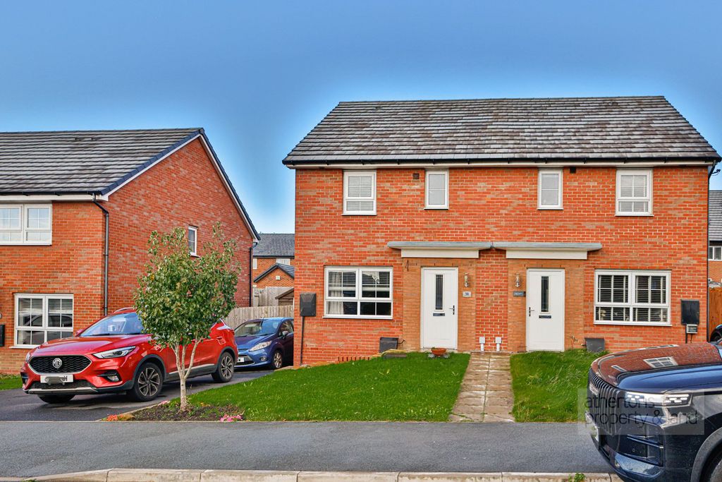 Property photo 1 of 24