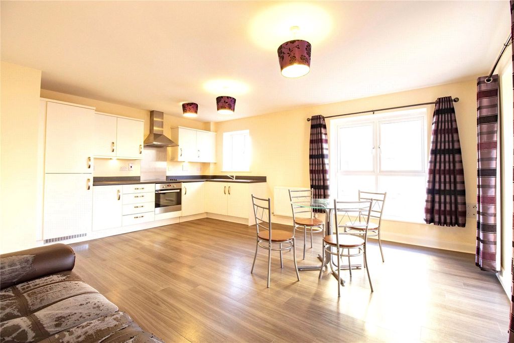 Property photo 2 of 8 Kitchen/Living Space