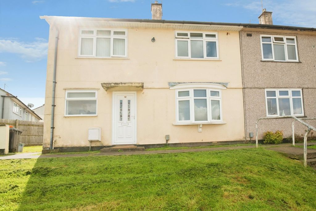 Property photo 1 of 18