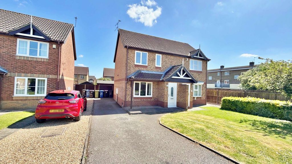 Property photo 1 of 12 Photo 13