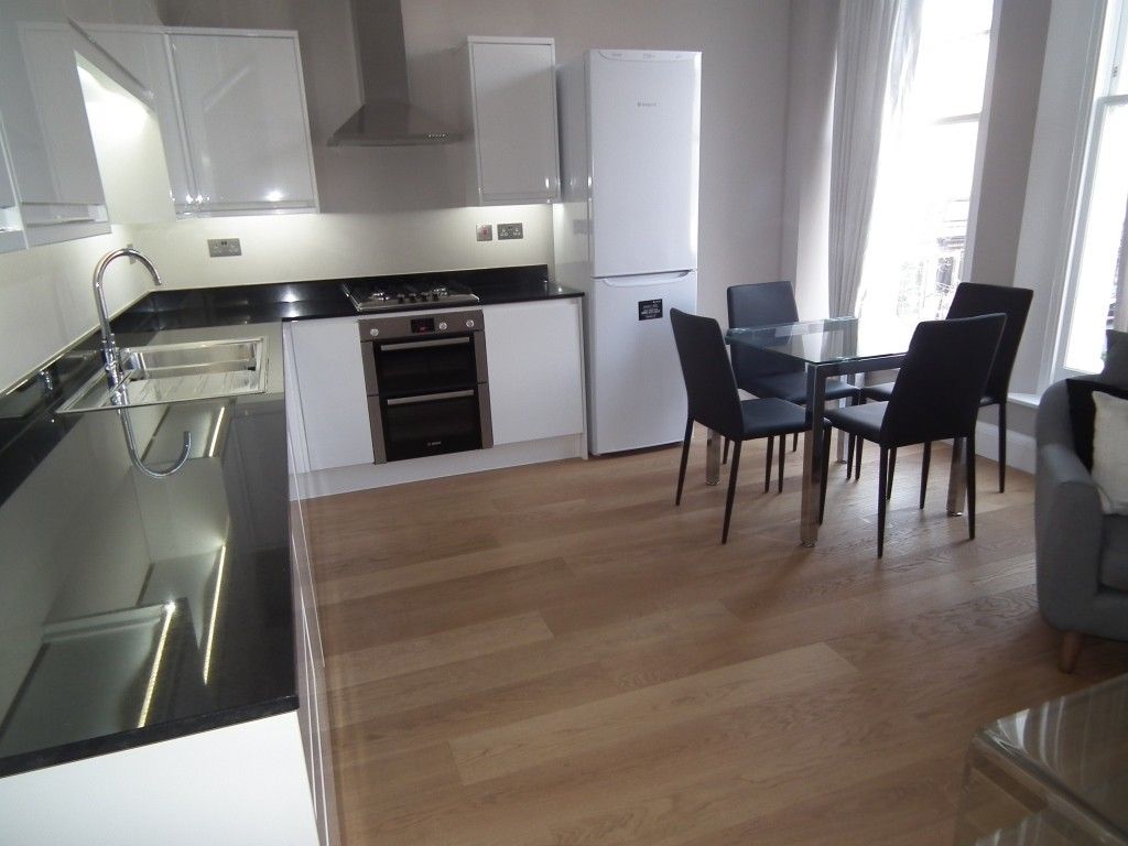 Property photo 2 of 12 1