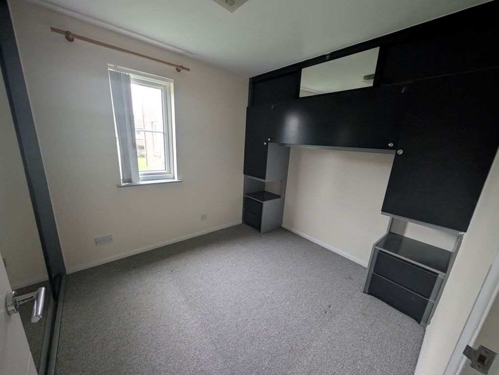 Additional image 4 of 1 bed flat for saleDeben Road, St. James Court Deben Road IP17