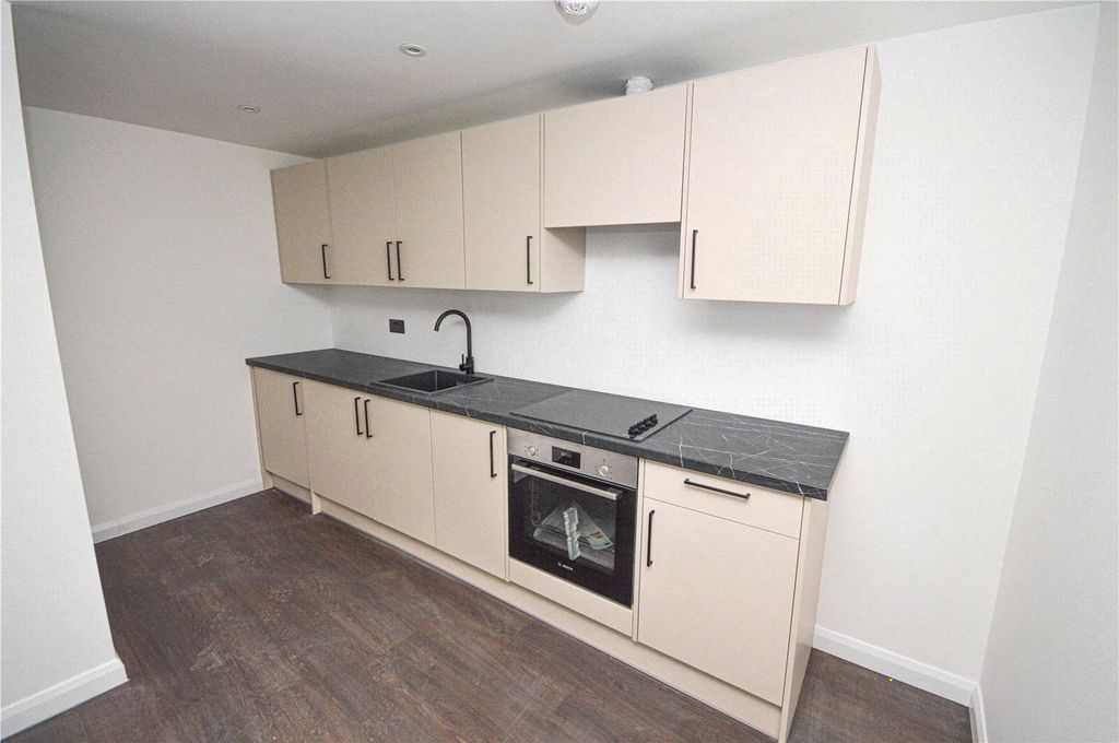 Property photo 2 of 5 Picture No. 06