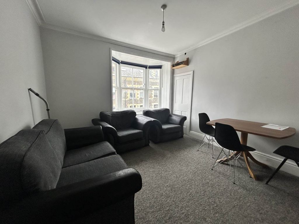 Property photo 2 of 10 Img_5819