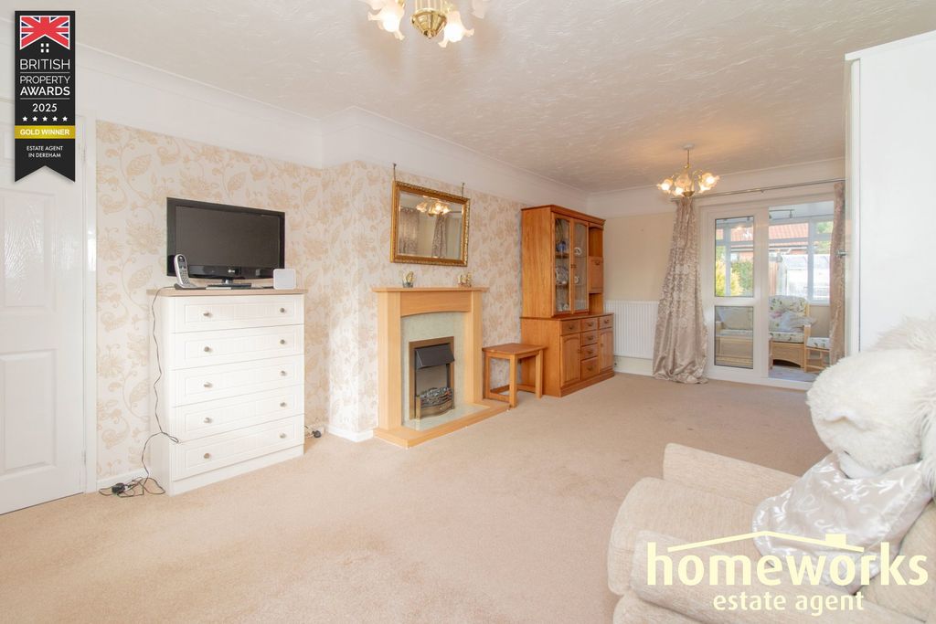 Property photo 3 of 16