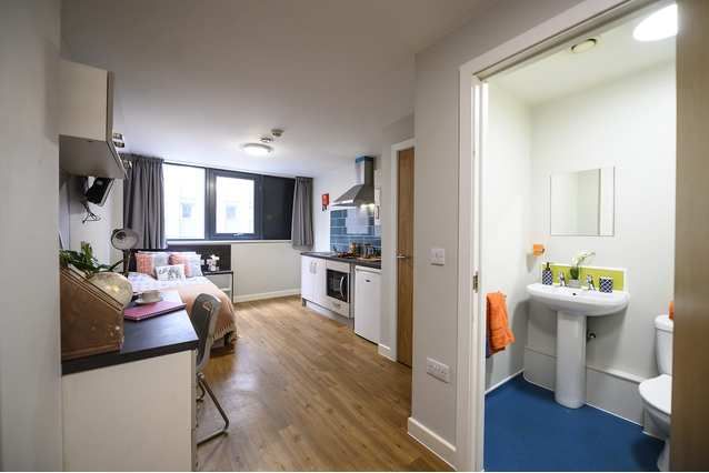Property photo 1 of 5