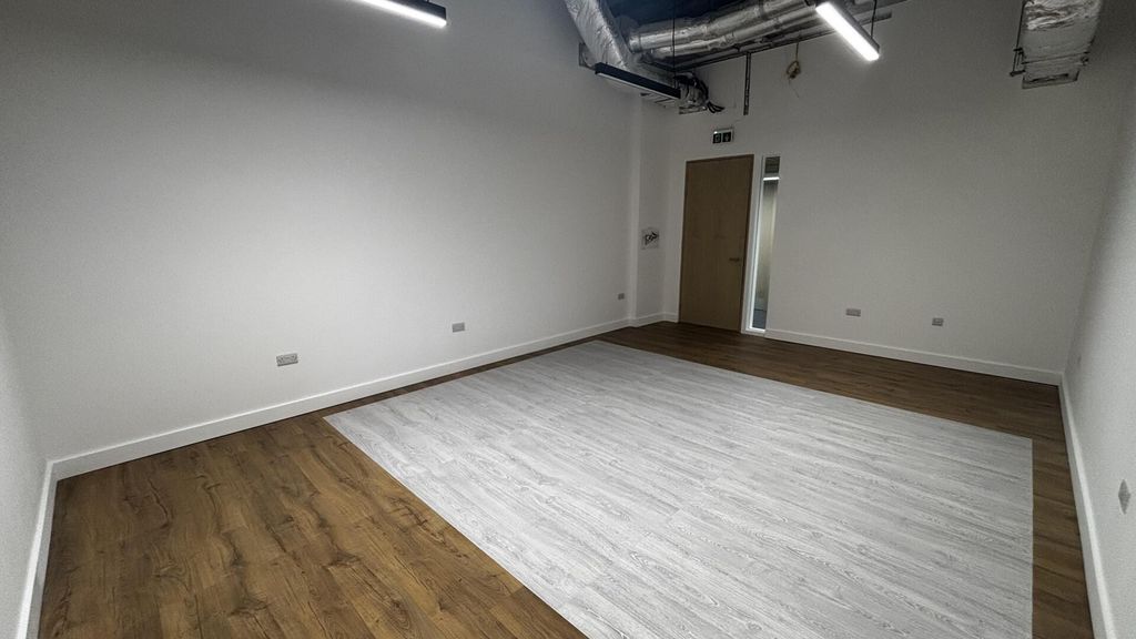 Property photo 3 of 5 Img_9895.Jpeg