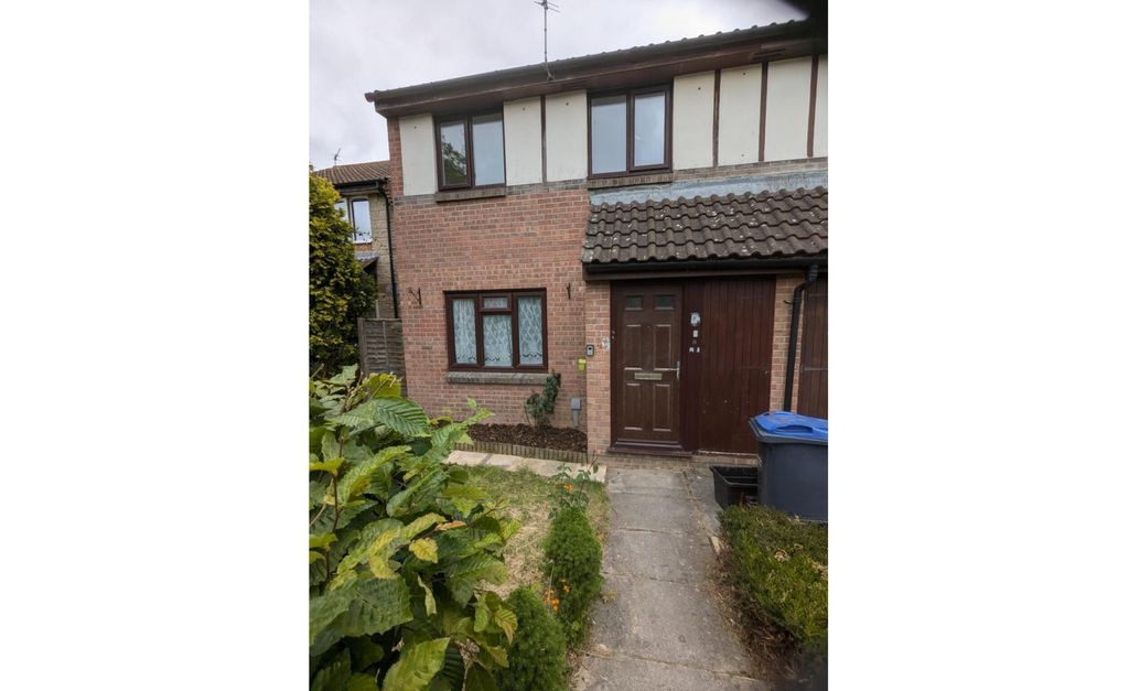 Property photo 1 of 3