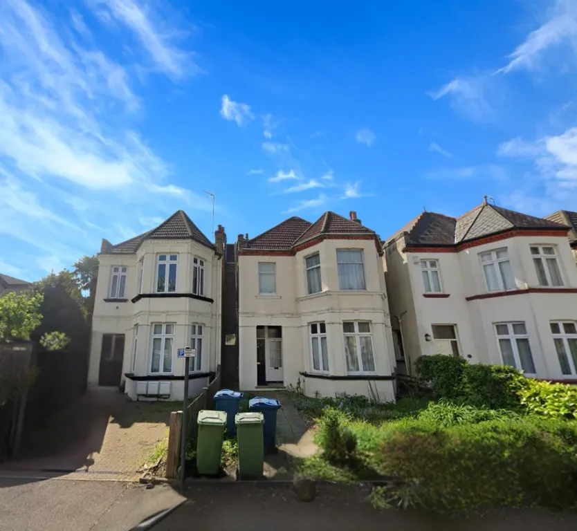 Property photo 1 of 7