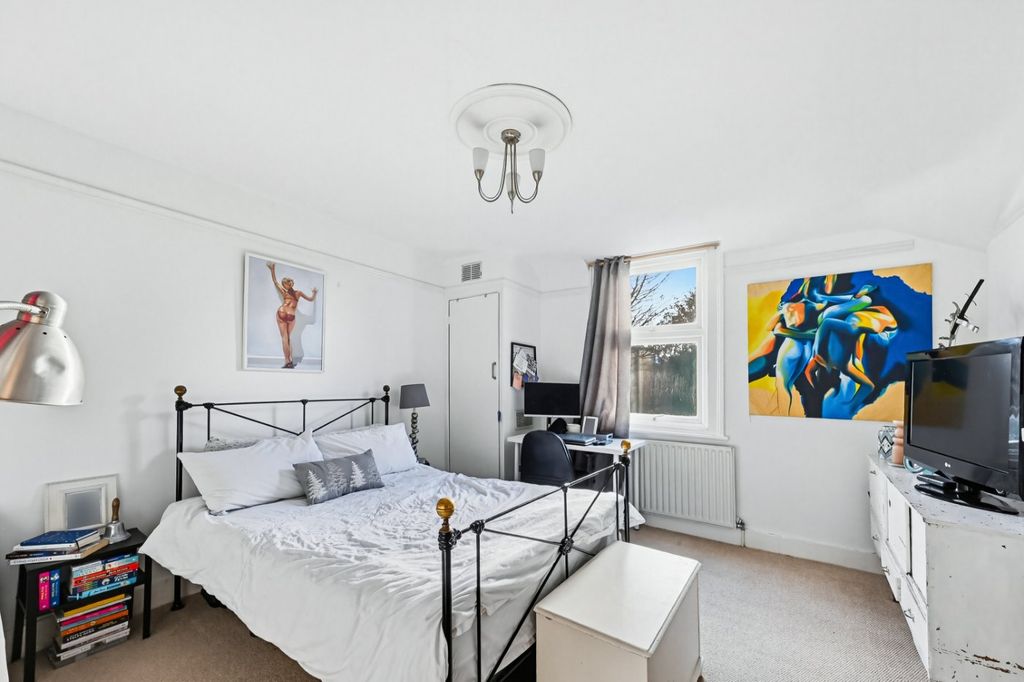 Property photo 2 of 12 Picture No. 02