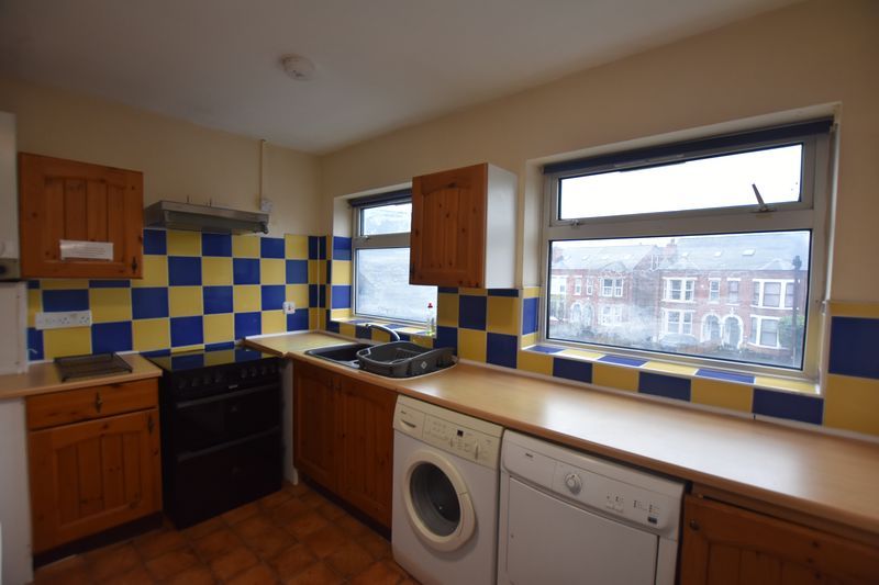 Property photo 3 of 6 Photo 4