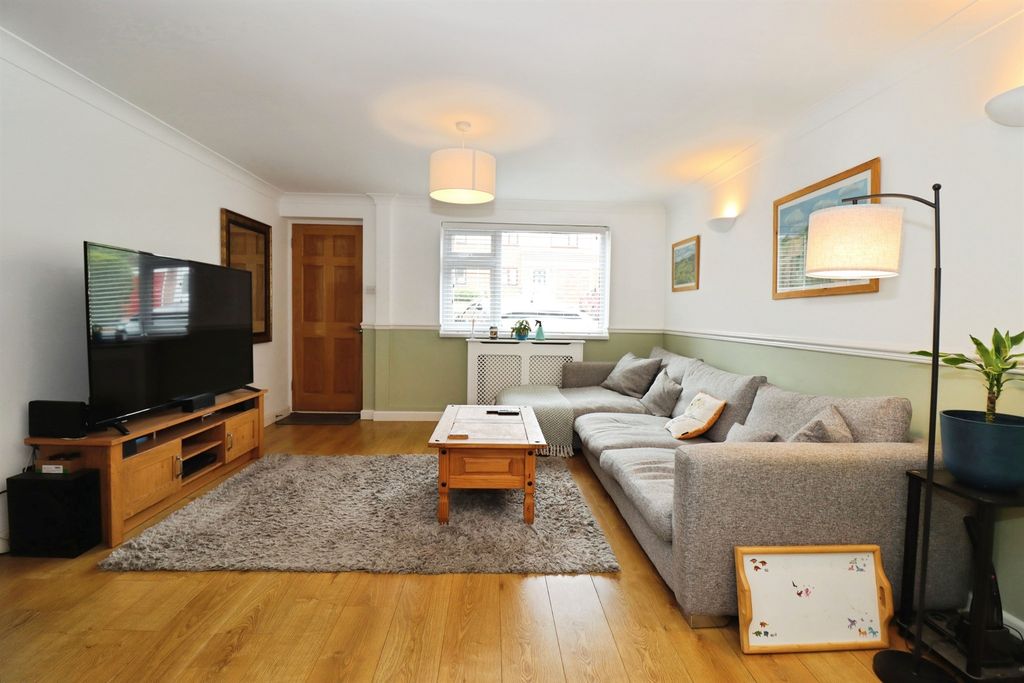 Property photo 2 of 15