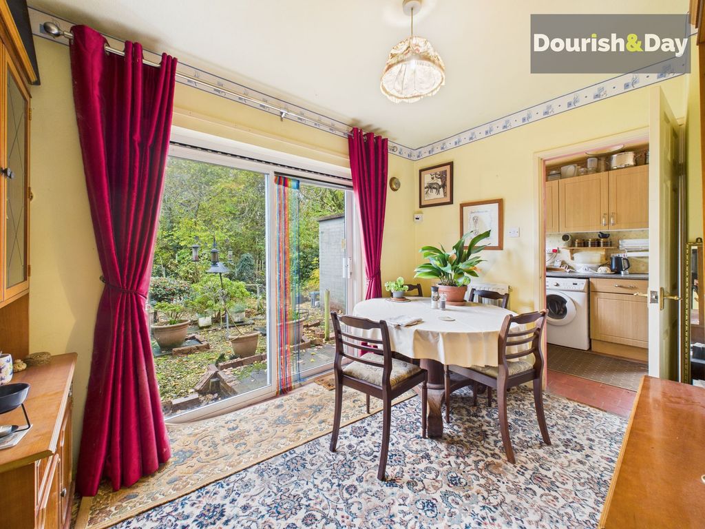 Property photo 3 of 14 Dining Room