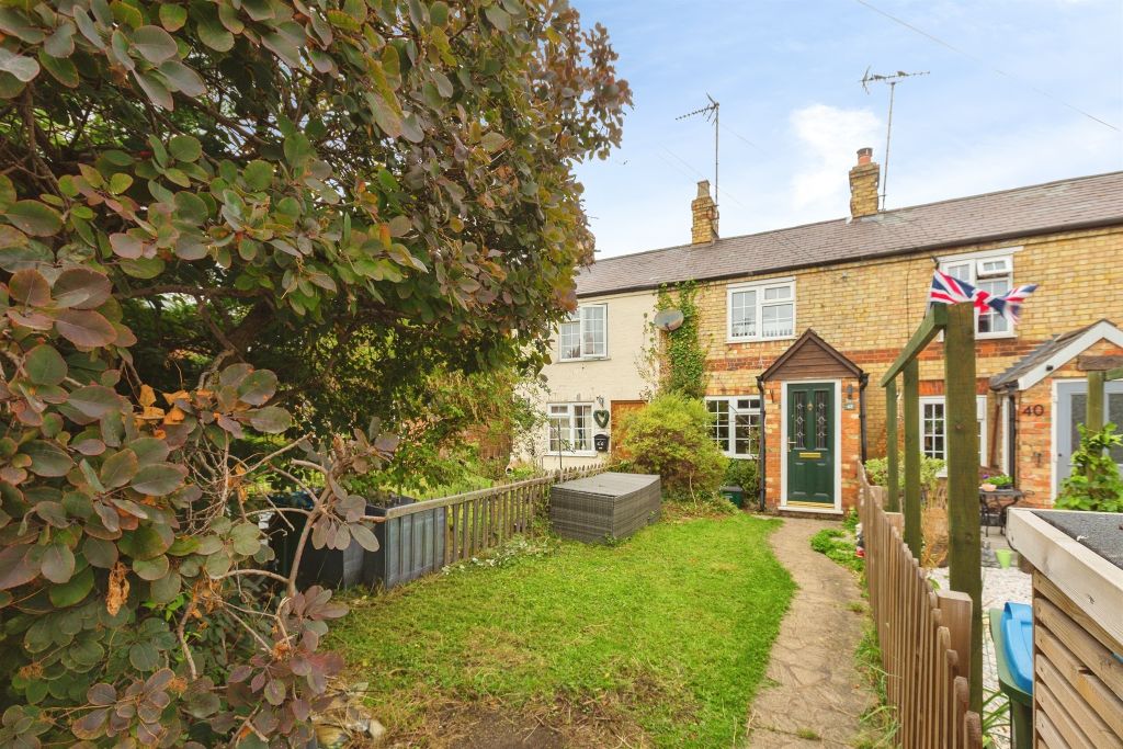 Property photo 1 of 12