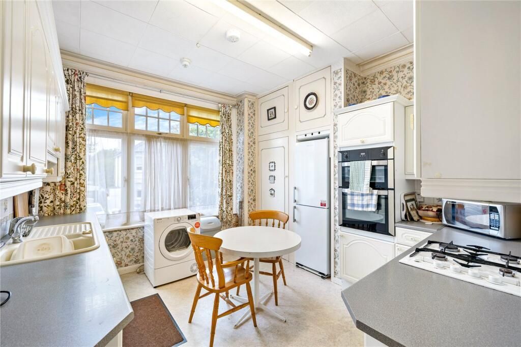 Property photo 2 of 11 229952_Btn250653_Img_03_0000.Jpeg