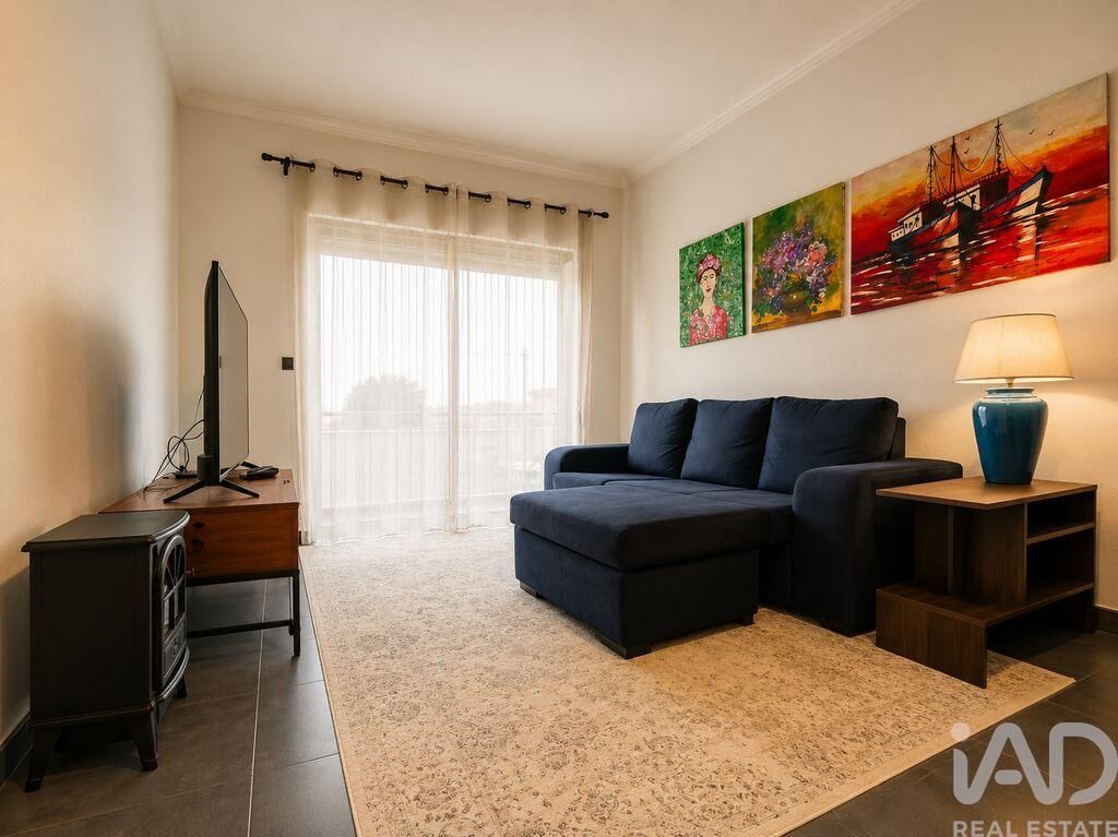 Property photo 1 of 32