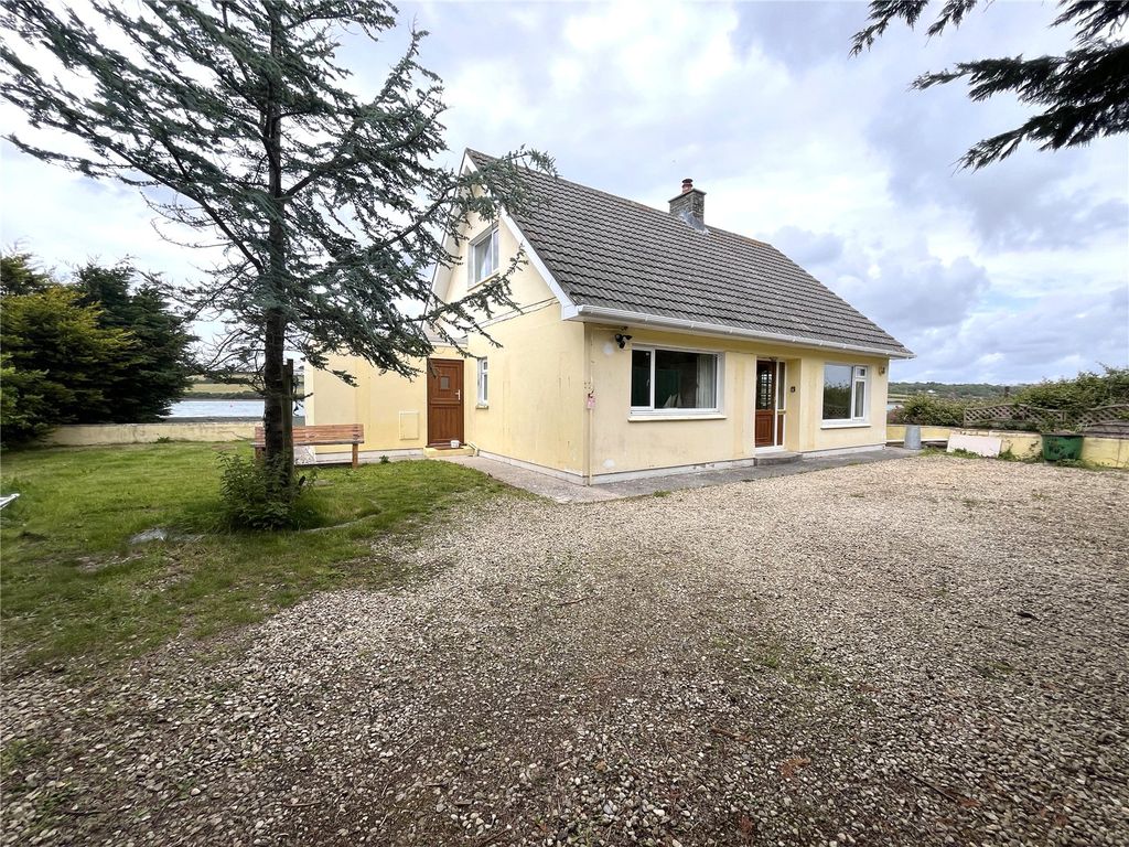 Property photo 2 of 21 Picture No. 18