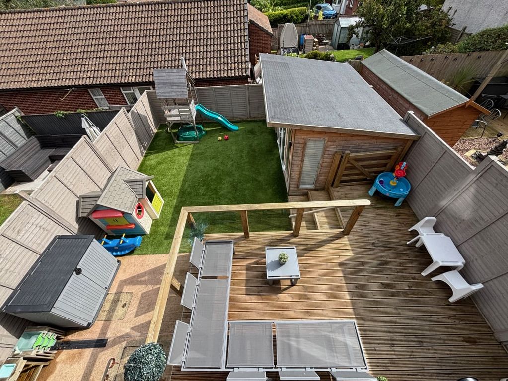 Property photo 3 of 14