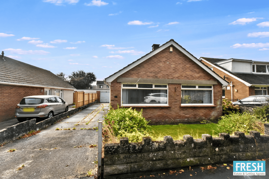 Property photo 1 of 27