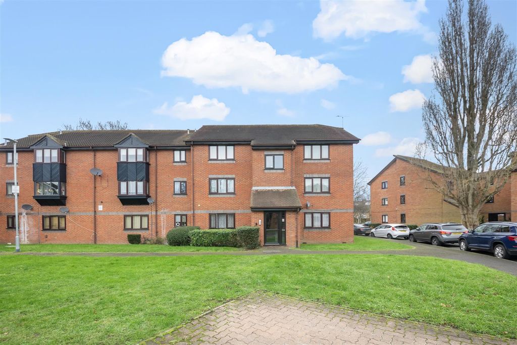 Property photo 1 of 10