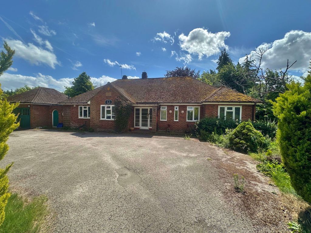 Property photo 1 of 30 Photo 31