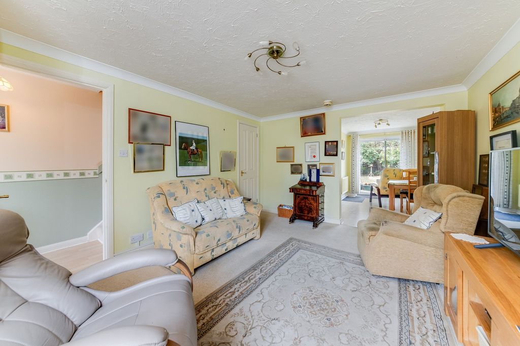Property photo 3 of 14
