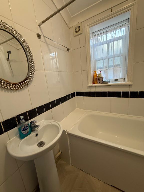 Property photo 2 of 2 Gallery