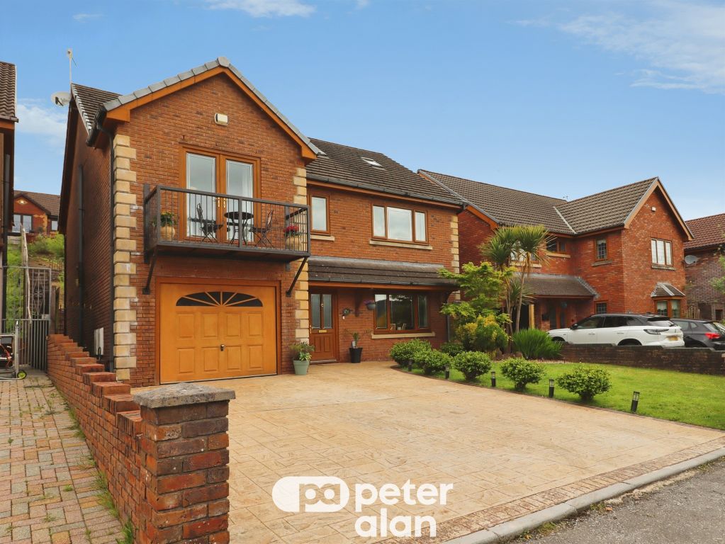 Property photo 1 of 27