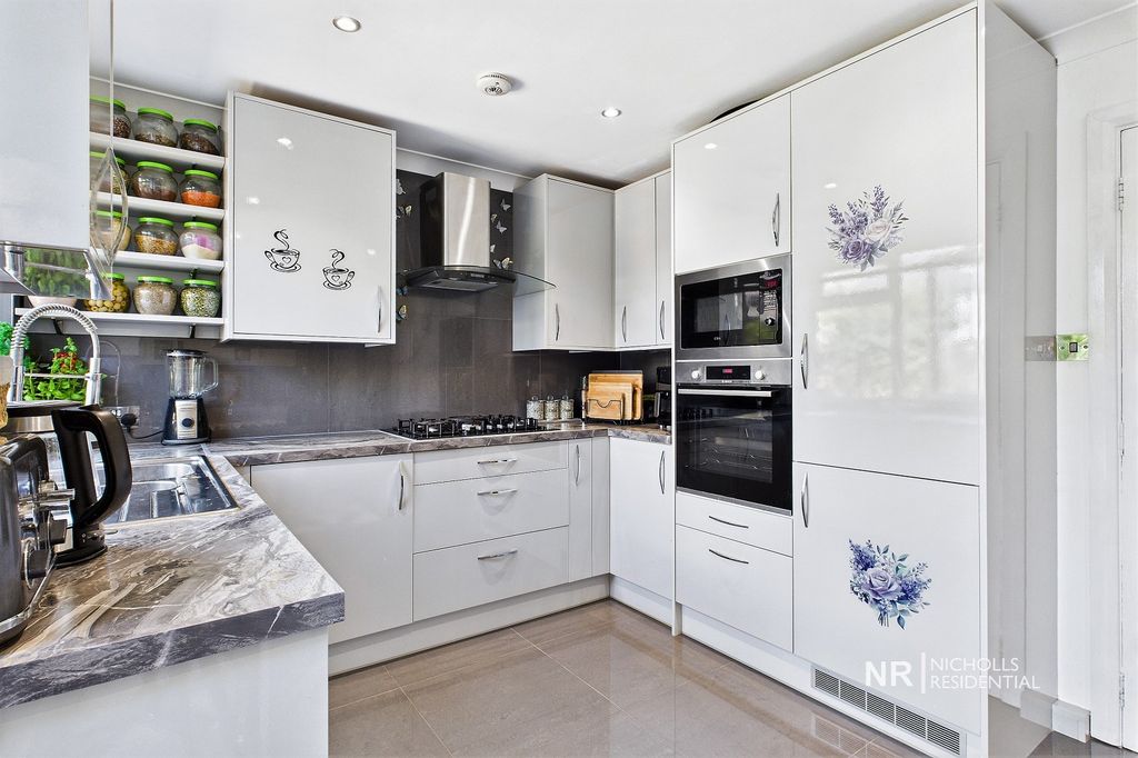 Property photo 3 of 14 Kitchen-Breakfast Room