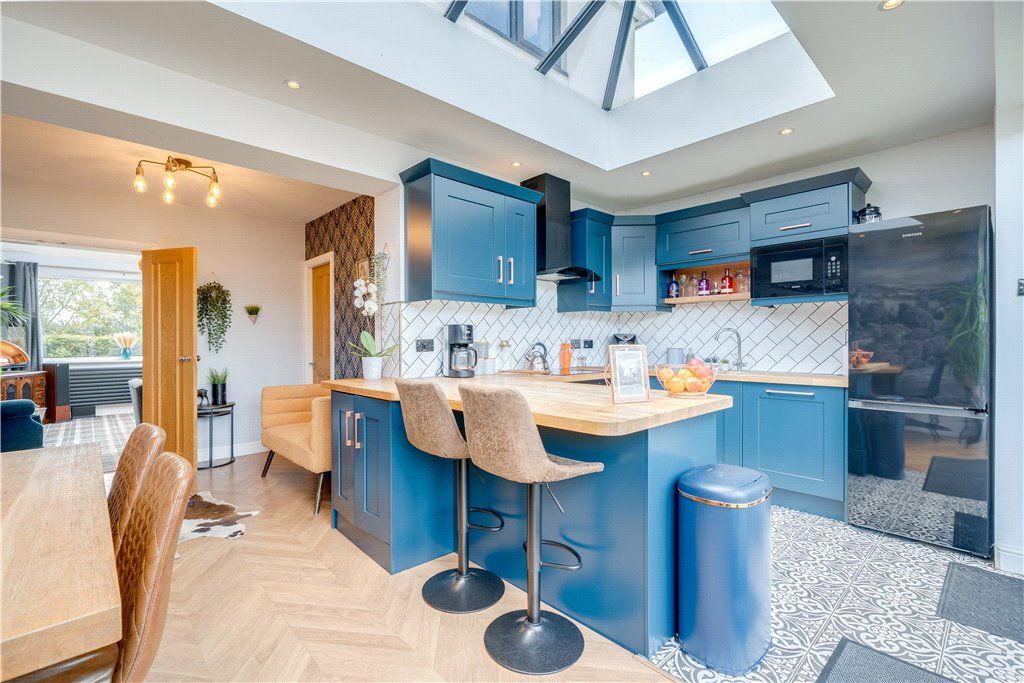 Property photo 2 of 24 Kitchen/Diner