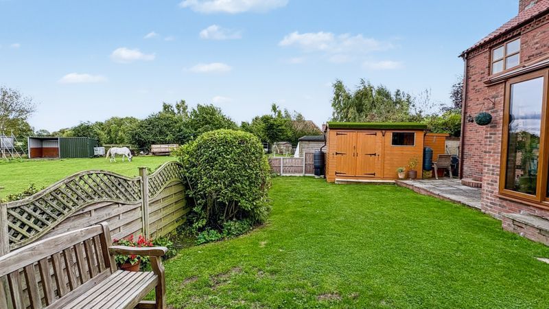 Property photo 2 of 19 Photo 18