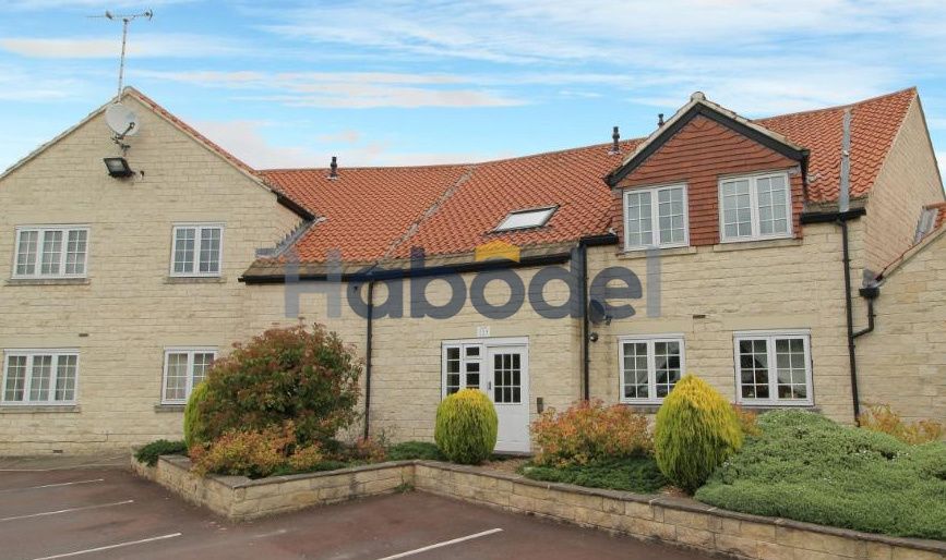 Property photo 1 of 8