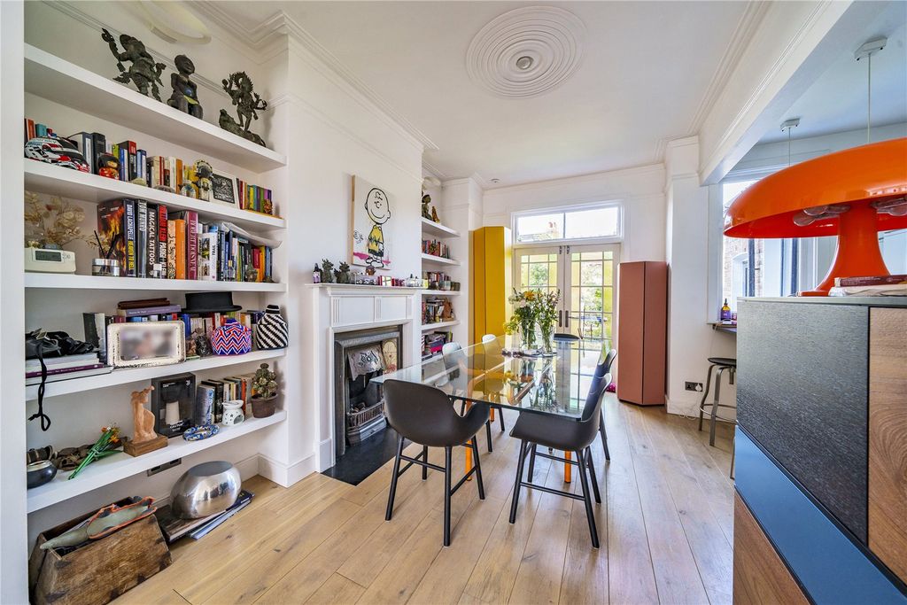 Property photo 3 of 18 Picture No. 19