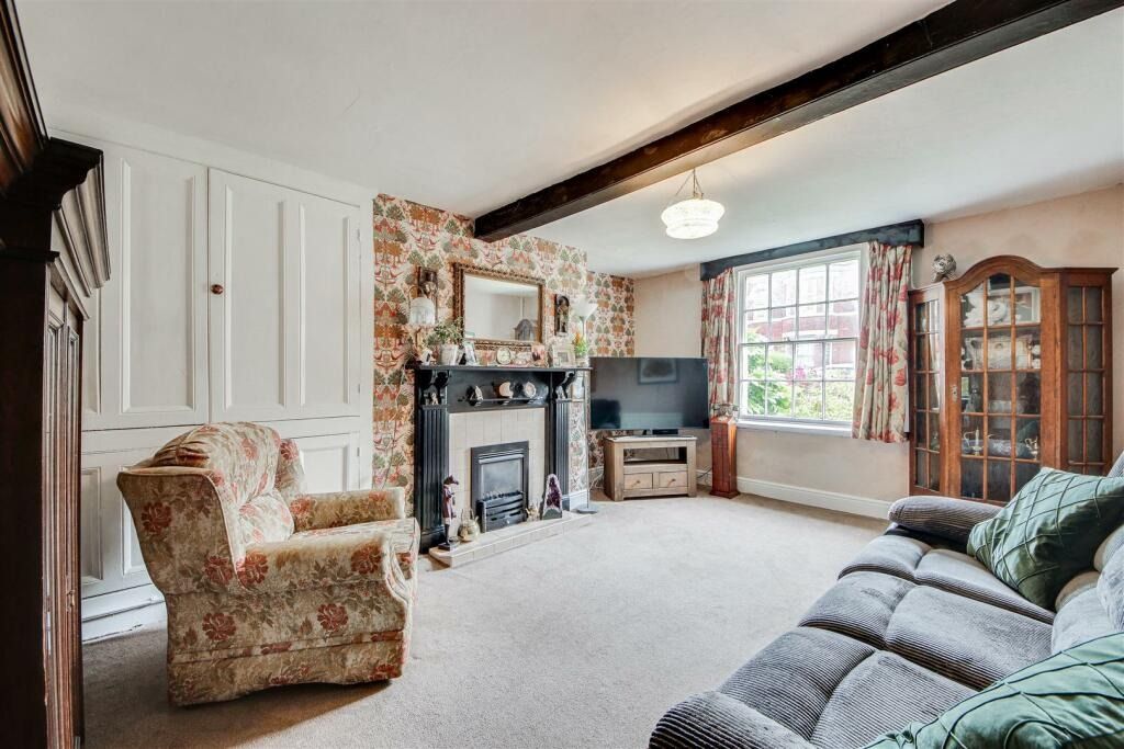 Property photo 2 of 40 4270593