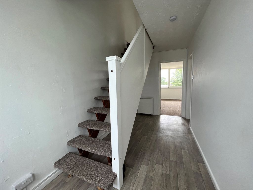 Property photo 2 of 11 Picture No. 06