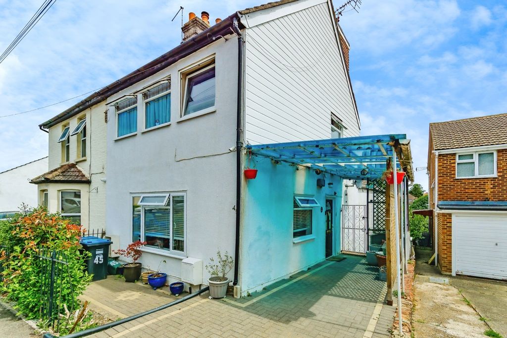 Property photo 3 of 21 Photo