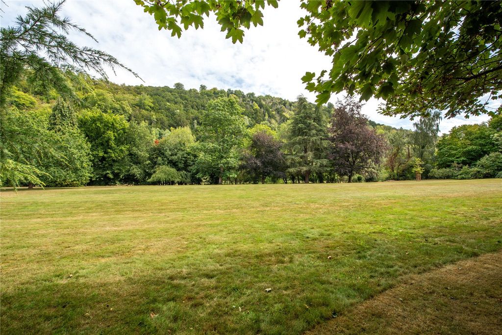 Property photo 3 of 18 Picture No. 30