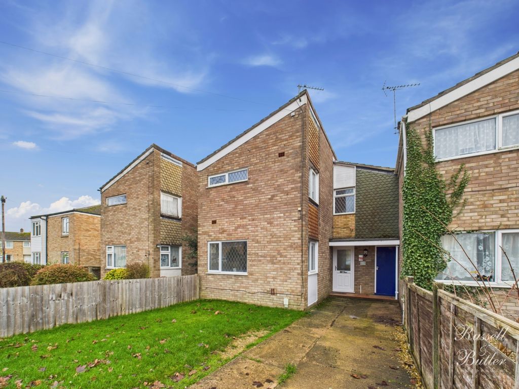 Property photo 1 of 13 Cam02127G0-Pr0368-Still012