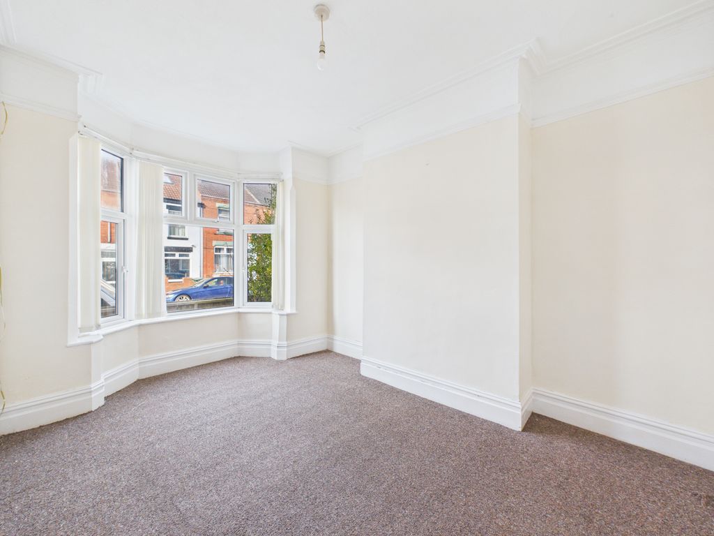 Property photo 2 of 13 Cam02349G0-Pr0145-Still001