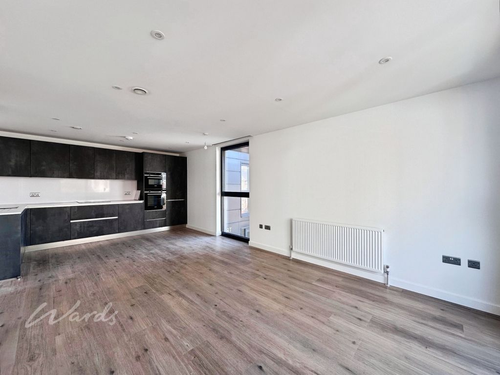 Property photo 3 of 8 Emin 4 Open Plan Use