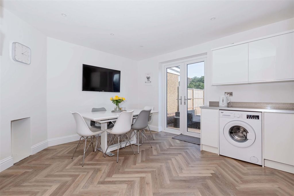 Property photo 1 of 19 Mardale_3.Jpg