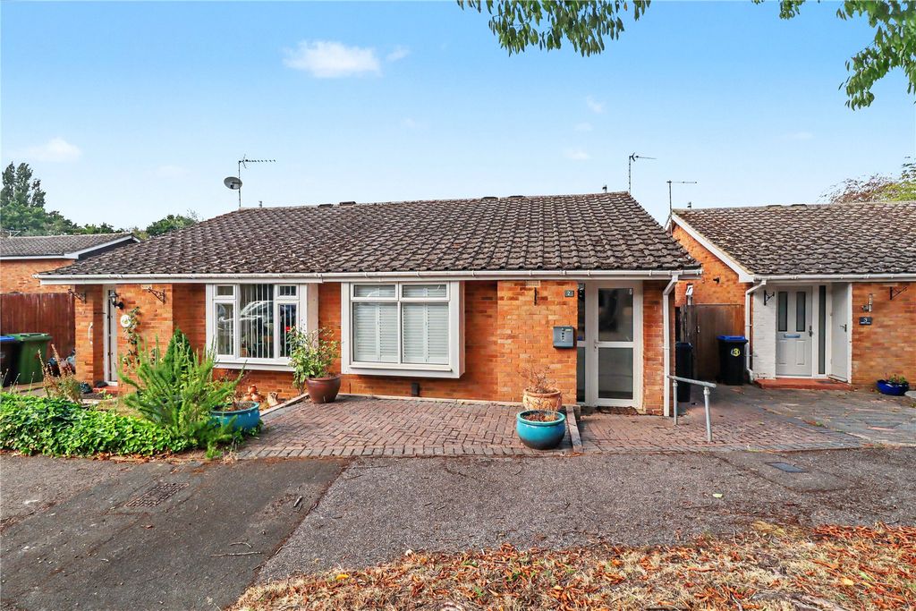 Property photo 1 of 22 Picture No. 05