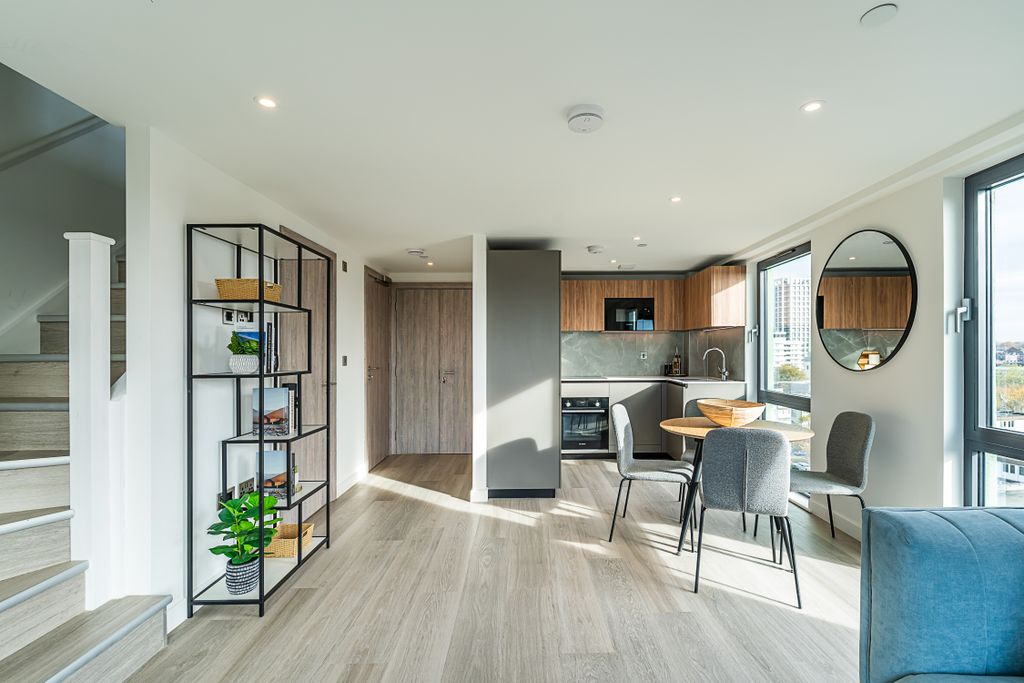 Property photo 2 of 15