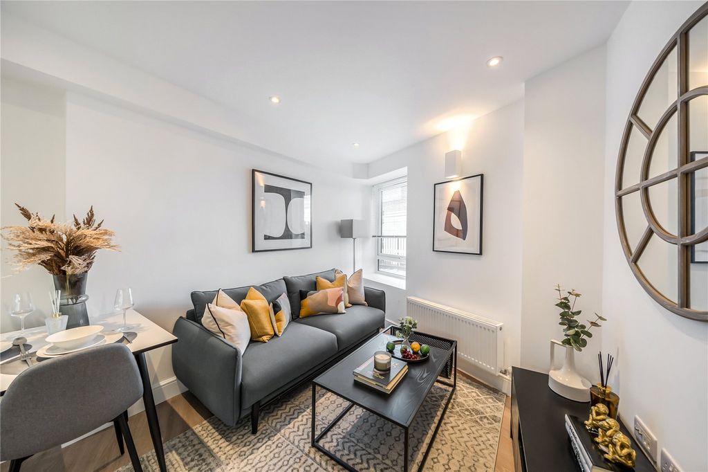 Property photo 3 of 9 Picture No. 04